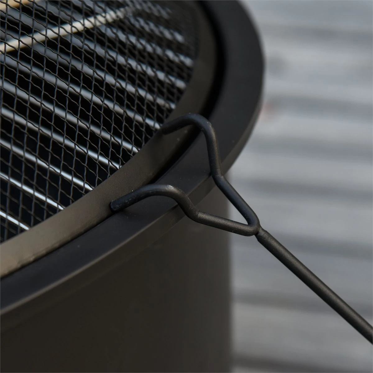 Outsunny Brasero Exterior Ø76x49,5 Cm 2 EN 1 Profundidad Del Cuenco 18 Cm Con Rejilla De Cocina Parrilla Para Barbacoa Calefacción Tapa De Malla Atizador De Fuego Para Patio Jardín Negro - Imagen 8